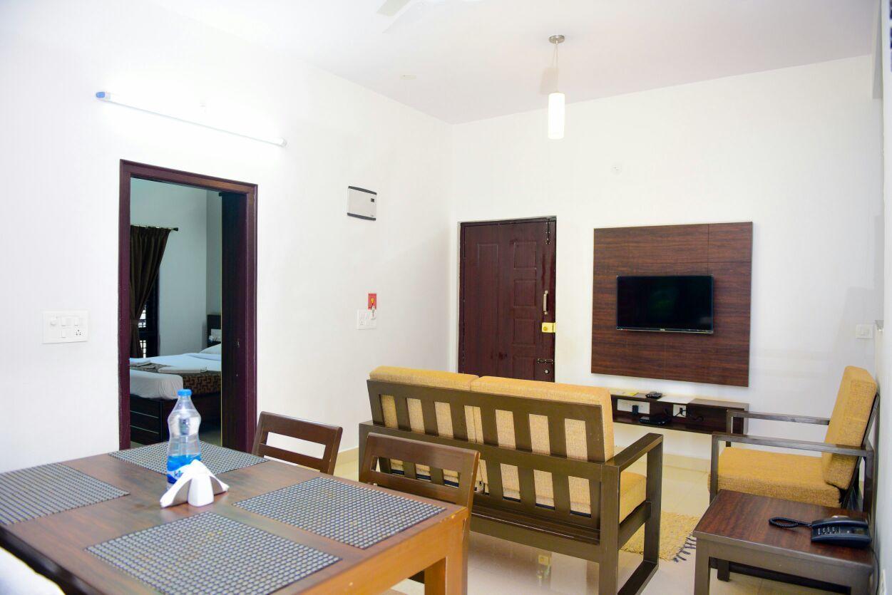迈索尔Varsha Enclave- Trinity House公寓式酒店 外观 照片